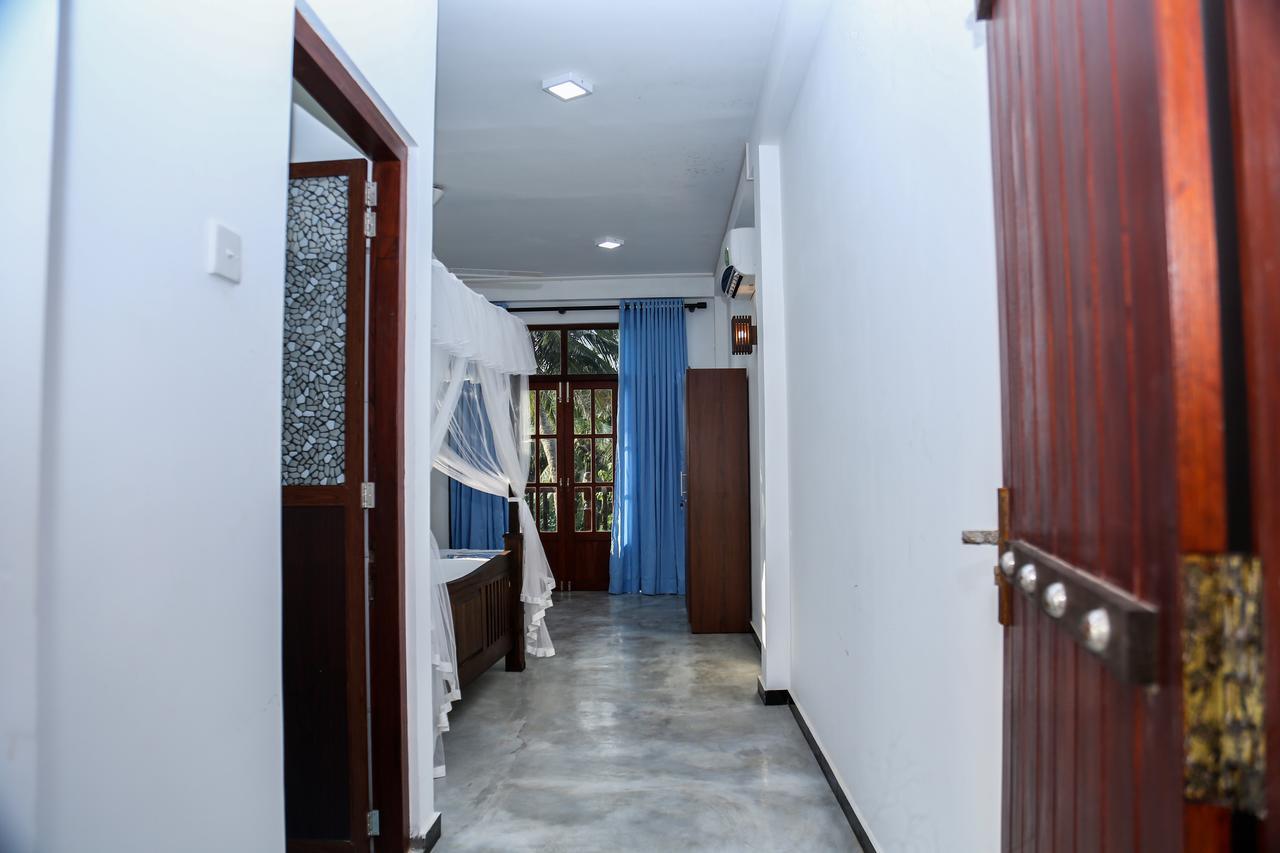 Lakma Sea View Hotel Mirissa Bagian luar foto